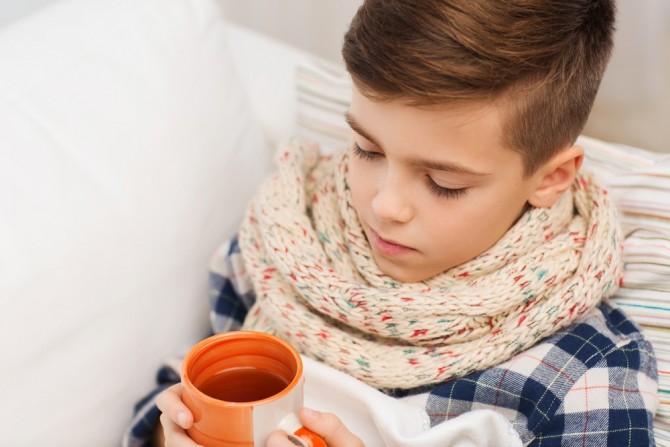 Грипп у родителей: как защитить детей?